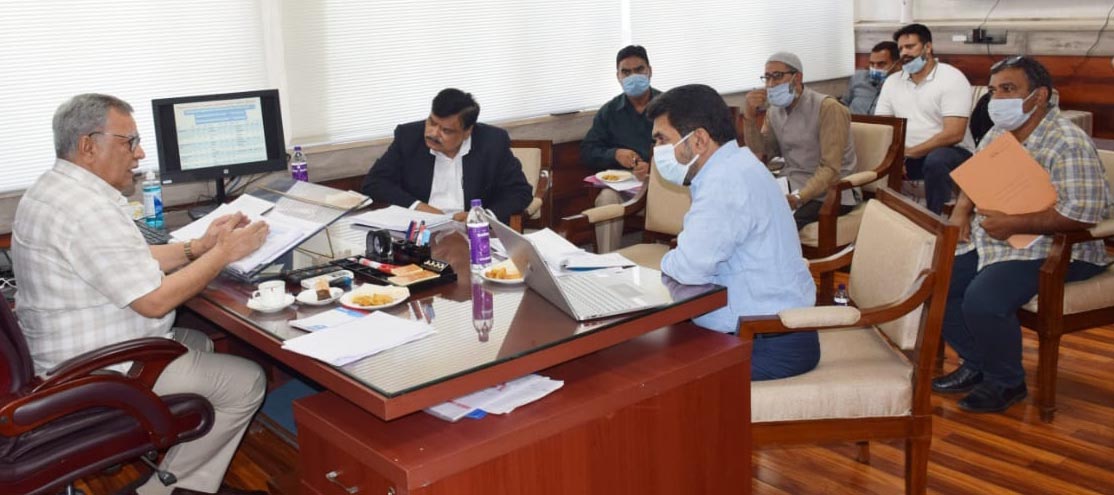Advisor Farooq Khan reviews progress of sports infrastructure in JK